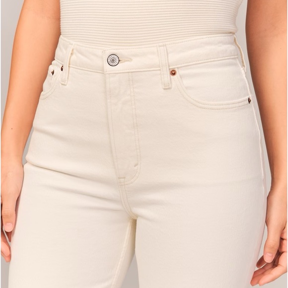 Abercrombie & Fitch The 70s Vintage Flare High Rise Jeans in White Size 6 - Picture 12 of 13